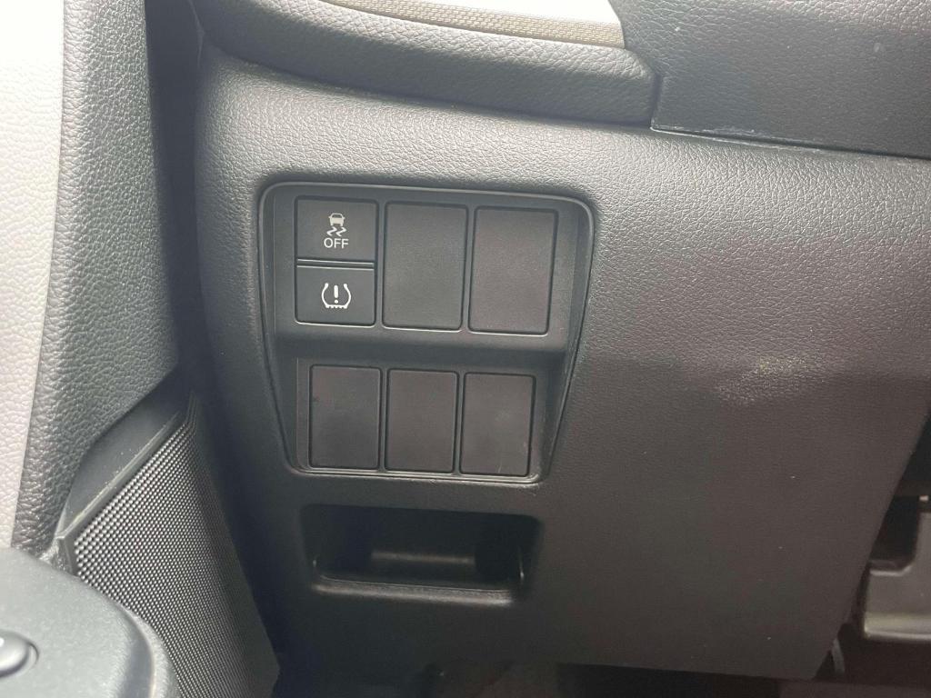 used 2019 Honda CR-V car, priced at $18,000