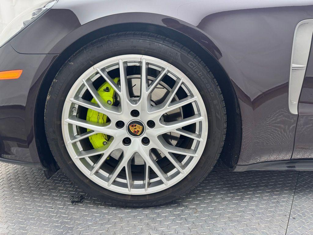 used 2022 Porsche Panamera e-Hybrid car, priced at $84,900