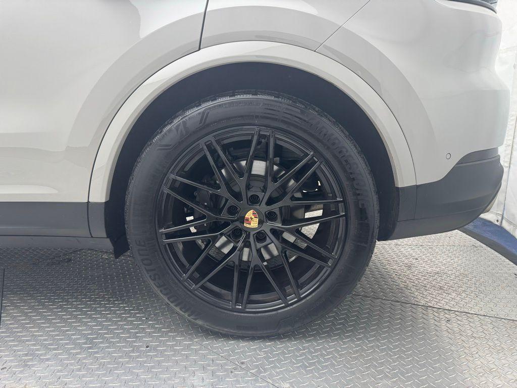 used 2025 Porsche Cayenne car, priced at $96,990