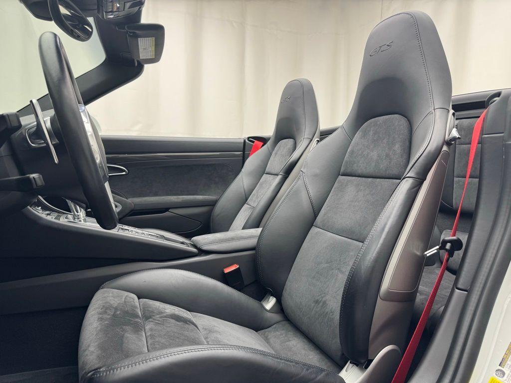 used 2016 Porsche 911 car, priced at $124,900