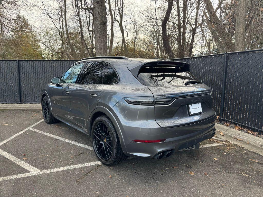 used 2022 Porsche Cayenne car, priced at $87,900