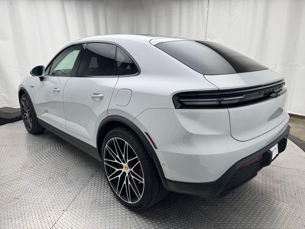 new 2025 Porsche Macan car, priced at $105,075