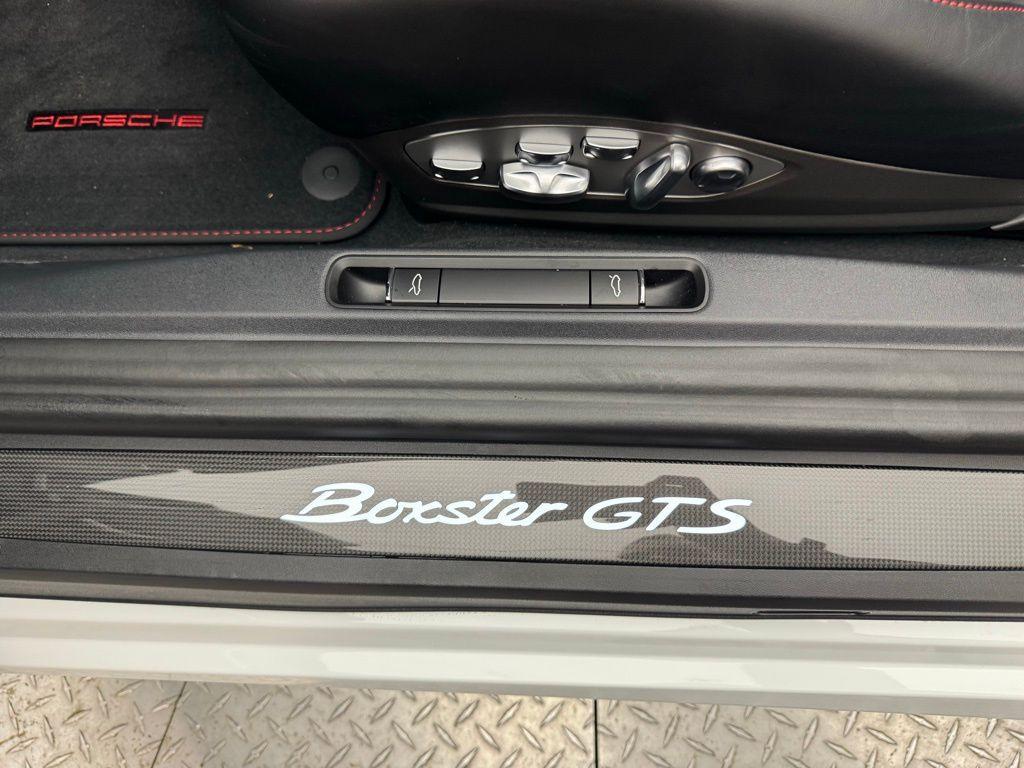 used 2025 Porsche 718 Boxster car, priced at $124,900