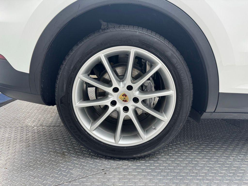 used 2022 Porsche Cayenne car, priced at $63,900