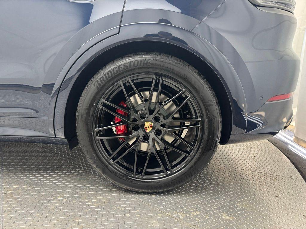 new 2026 Porsche Cayenne car, priced at $160,120