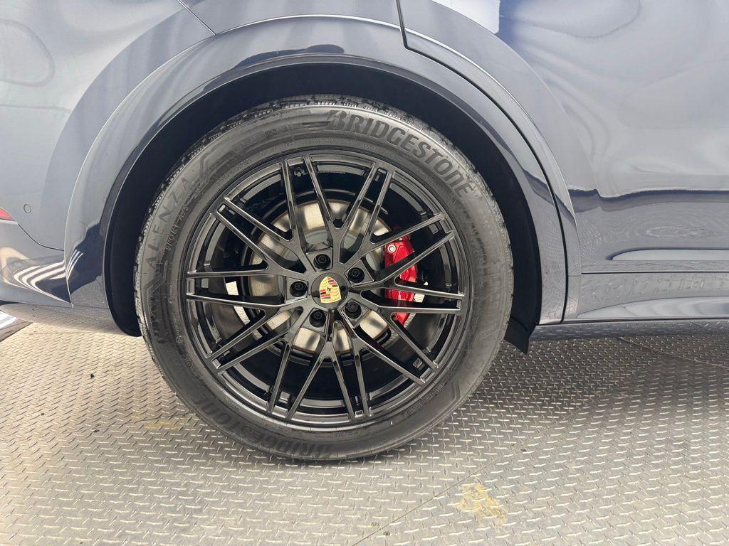 new 2026 Porsche Cayenne car, priced at $160,120