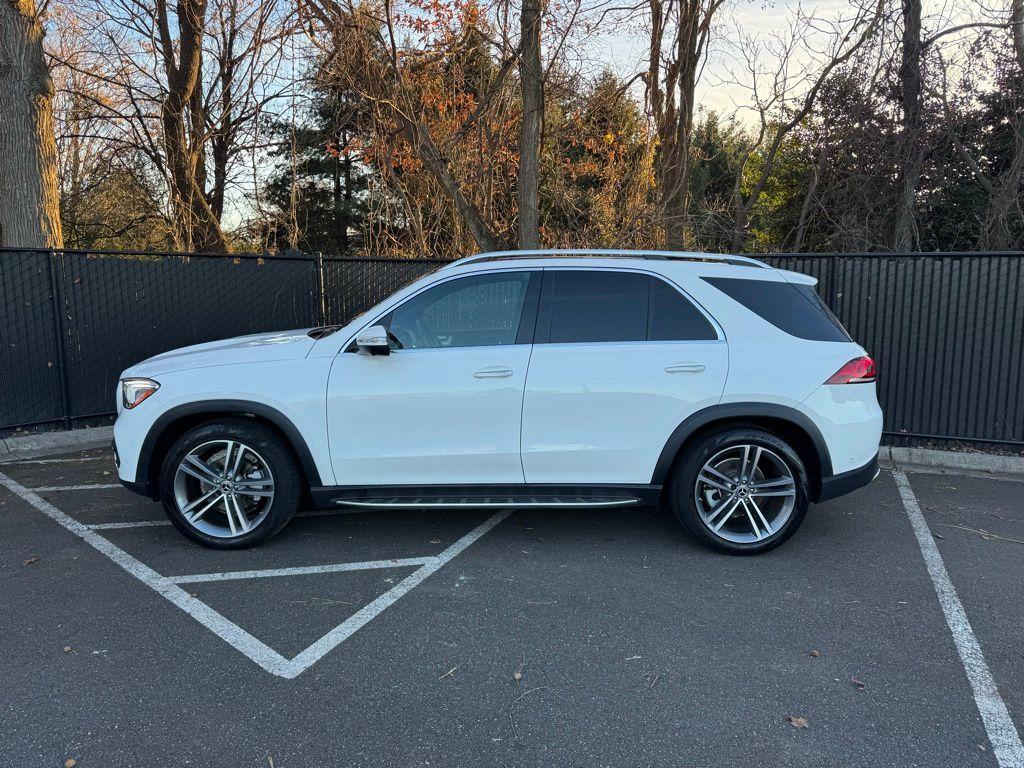 used 2022 Mercedes-Benz GLE 350 car, priced at $45,900