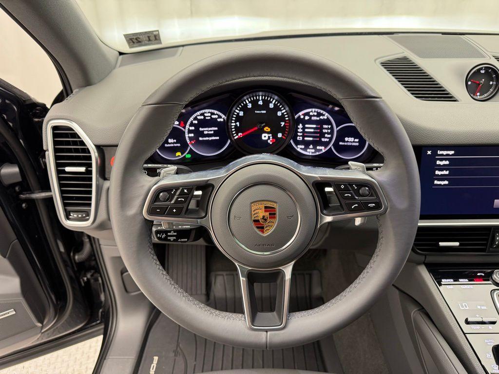 used 2023 Porsche Cayenne car, priced at $71,900