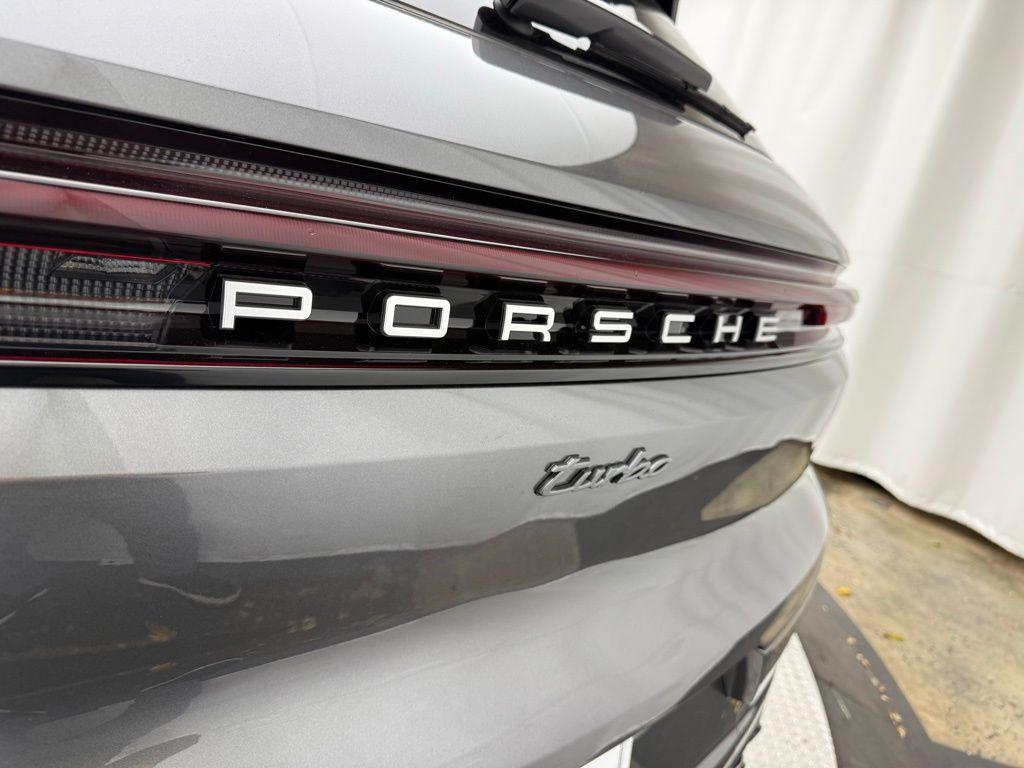 new 2025 Porsche Cayenne car, priced at $205,065