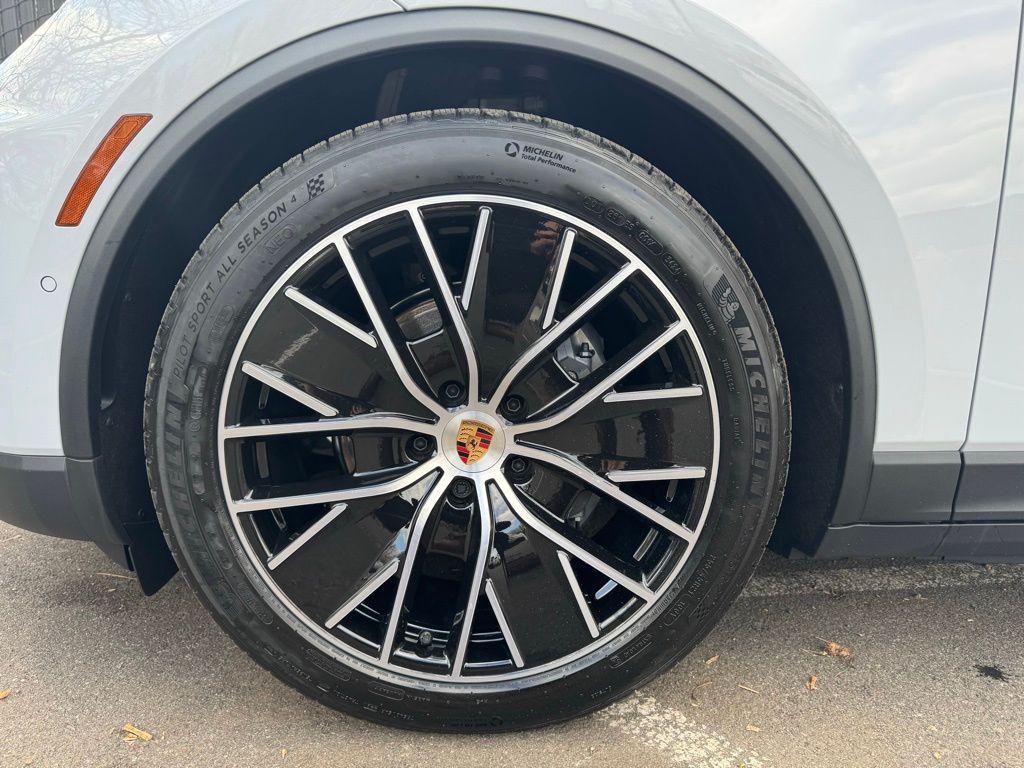 used 2025 Porsche Macan Electric car, priced at $95,945