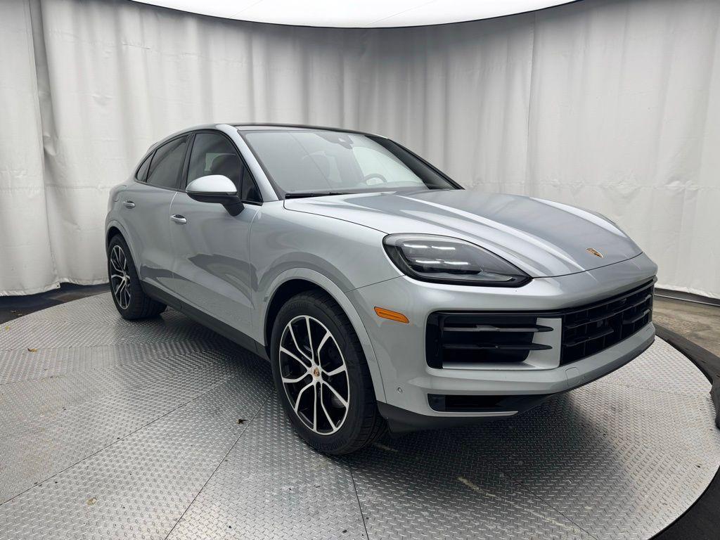 new 2025 Porsche Cayenne car, priced at $107,865
