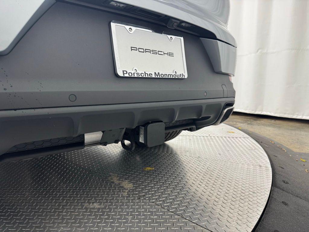 new 2025 Porsche Cayenne car, priced at $107,865