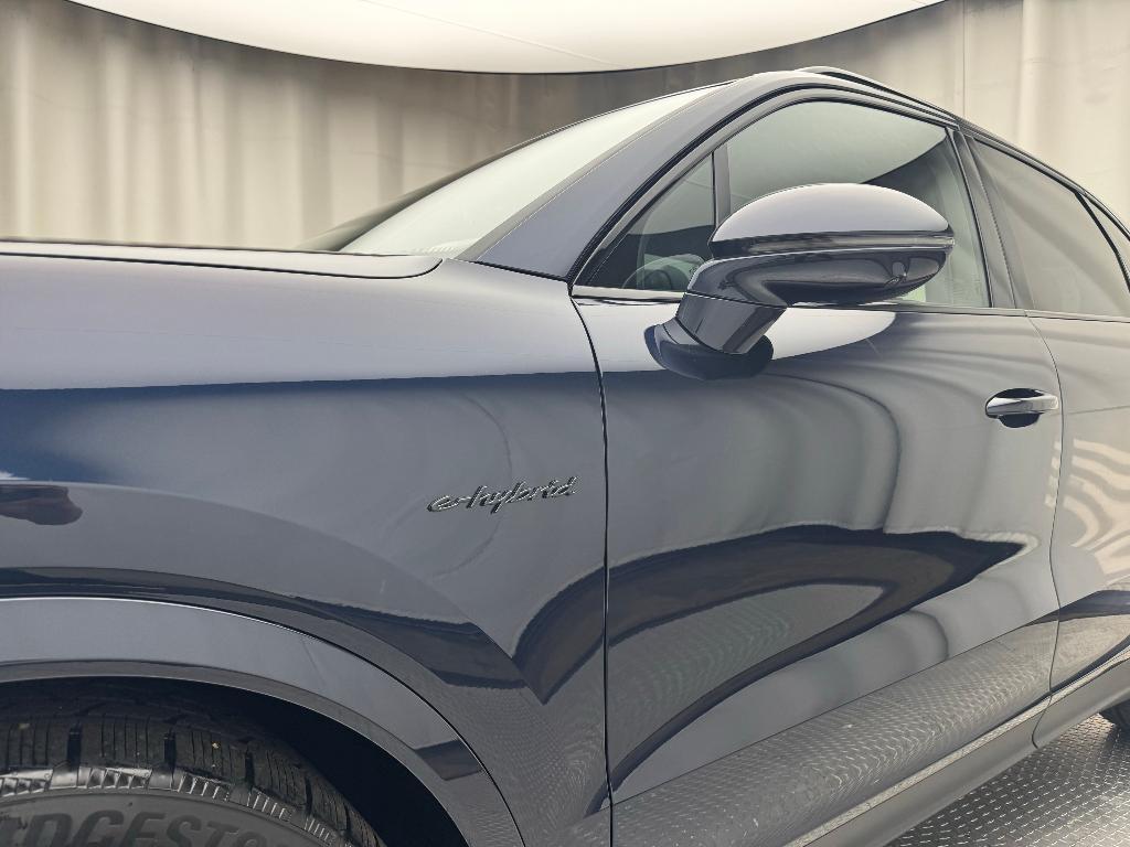 new 2026 Porsche Cayenne car, priced at $132,340