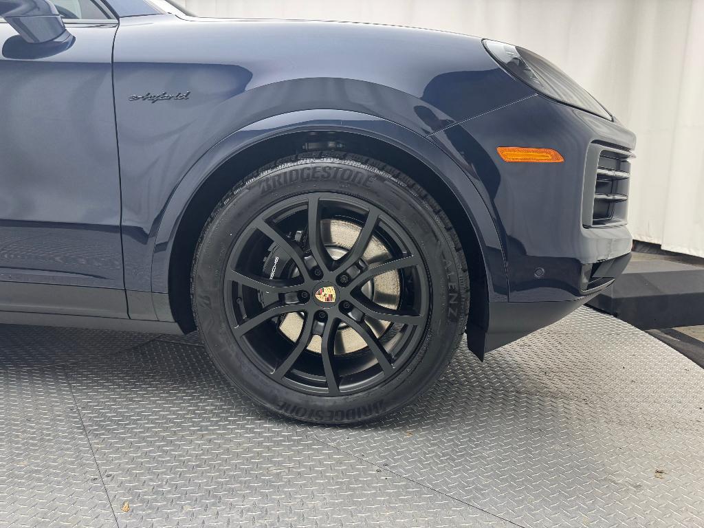 new 2026 Porsche Cayenne car, priced at $132,340
