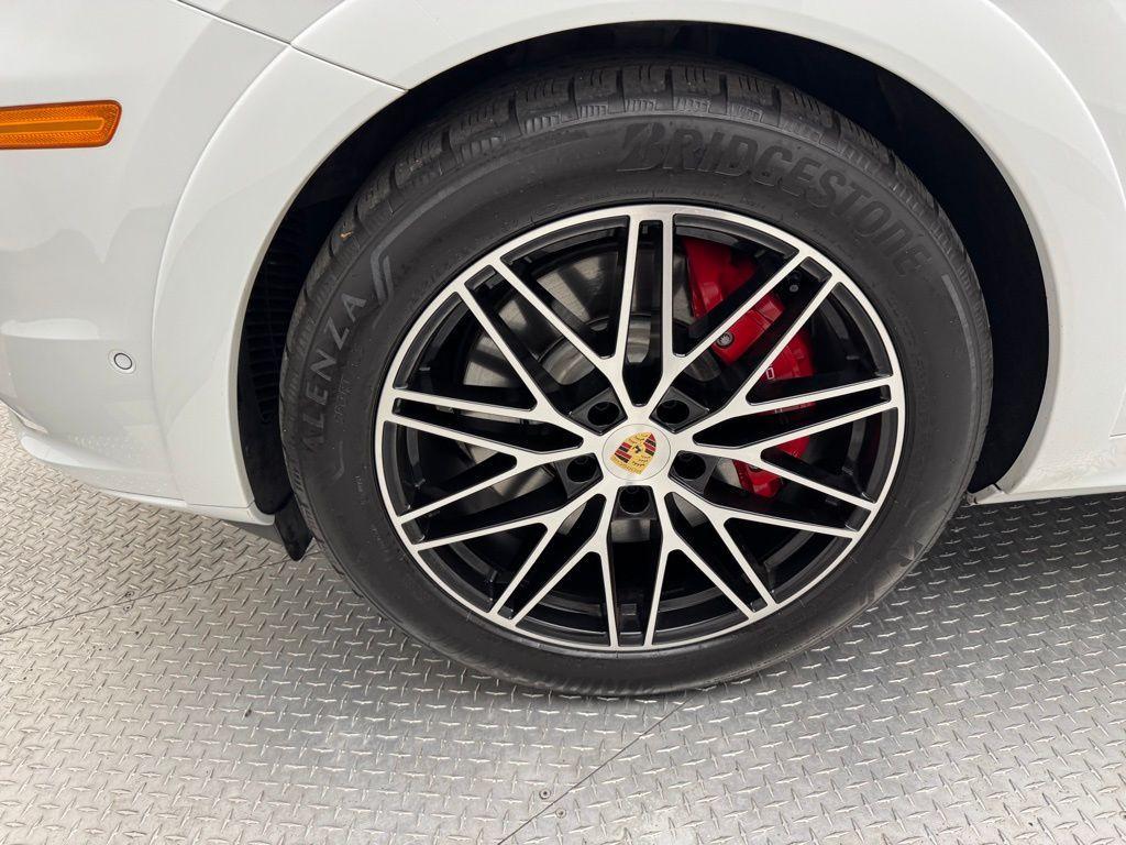 used 2024 Porsche Cayenne car, priced at $114,900