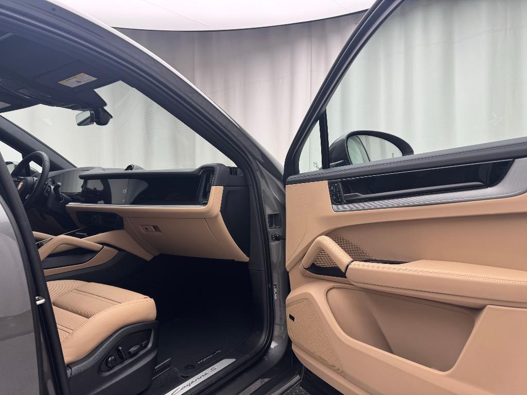new 2026 Porsche Cayenne car, priced at $139,250