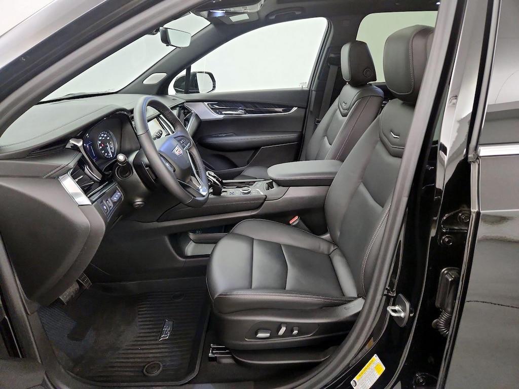 used 2021 Cadillac XT6 car, priced at $42,998