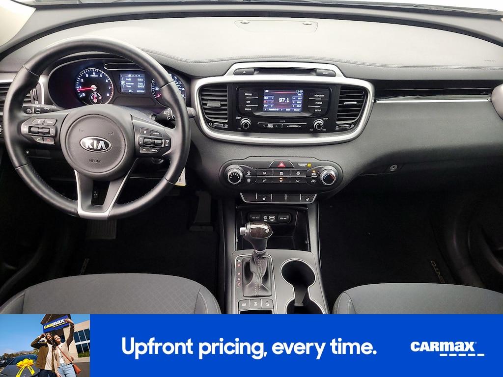 used 2016 Kia Sorento car, priced at $13,998
