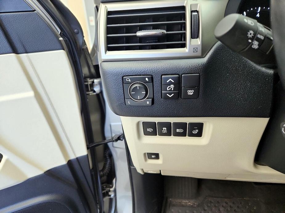 used 2021 Lexus GX 460 car, priced at $48,998