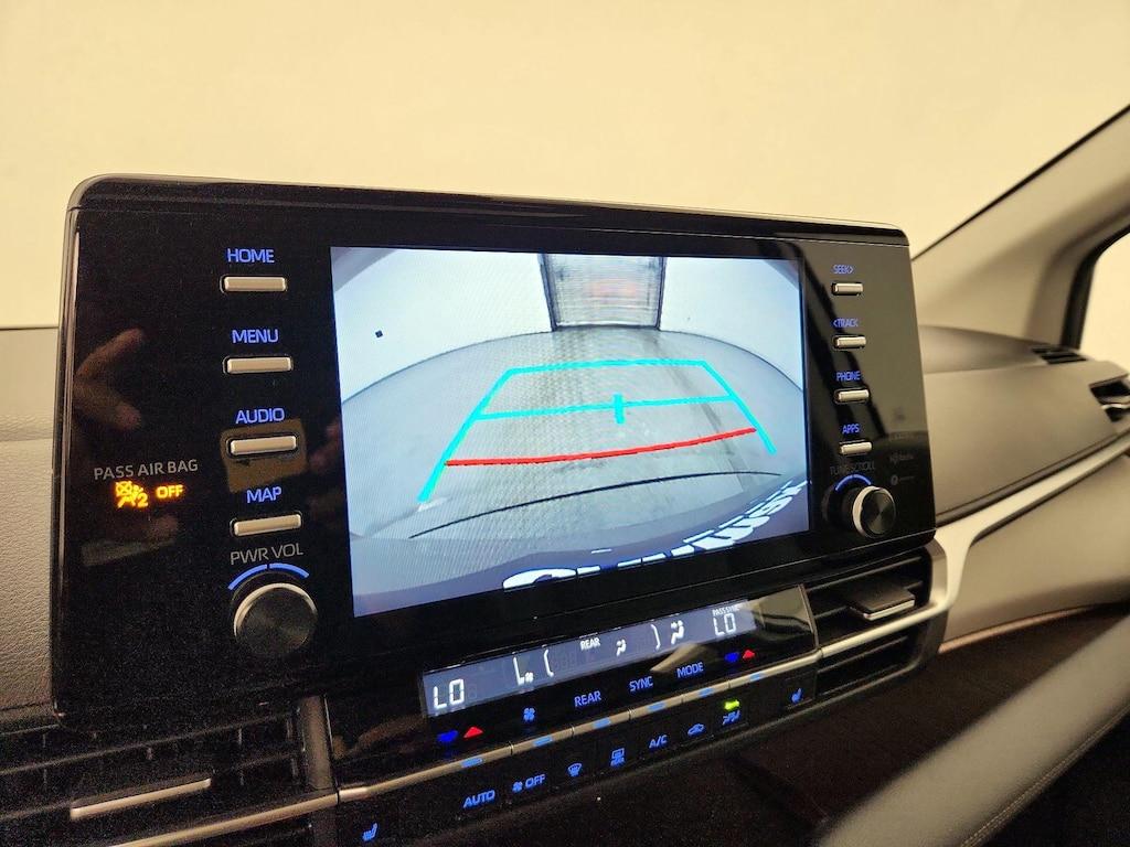 used 2024 Toyota Sienna car, priced at $45,998