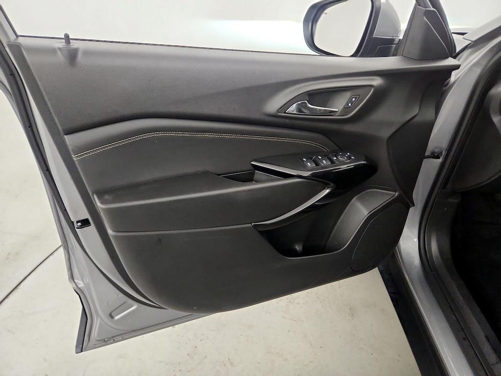 used 2024 Chevrolet Trax car, priced at $23,998