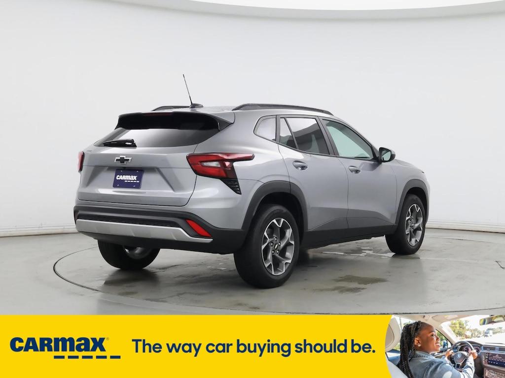 used 2024 Chevrolet Trax car, priced at $23,998