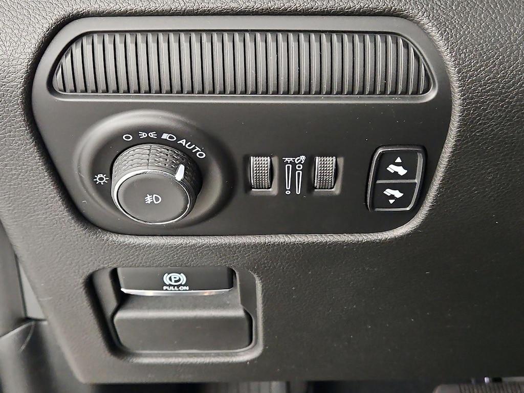 used 2022 Jeep Grand Wagoneer car, priced at $53,998