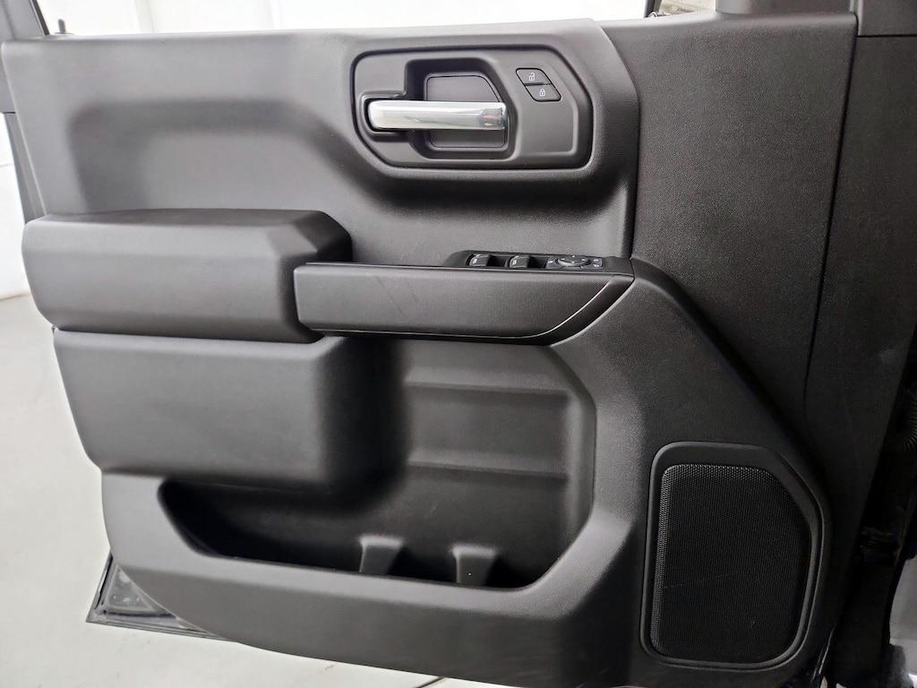 used 2023 GMC Sierra 1500 car, priced at $32,998