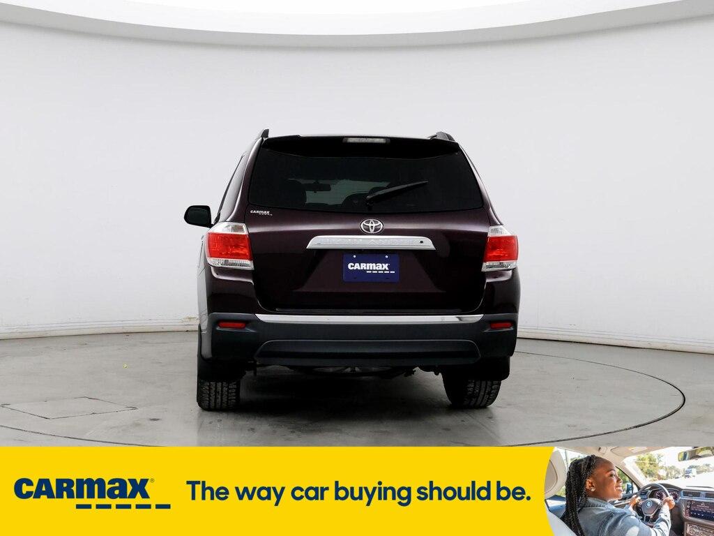 used 2013 Toyota Highlander car, priced at $16,998