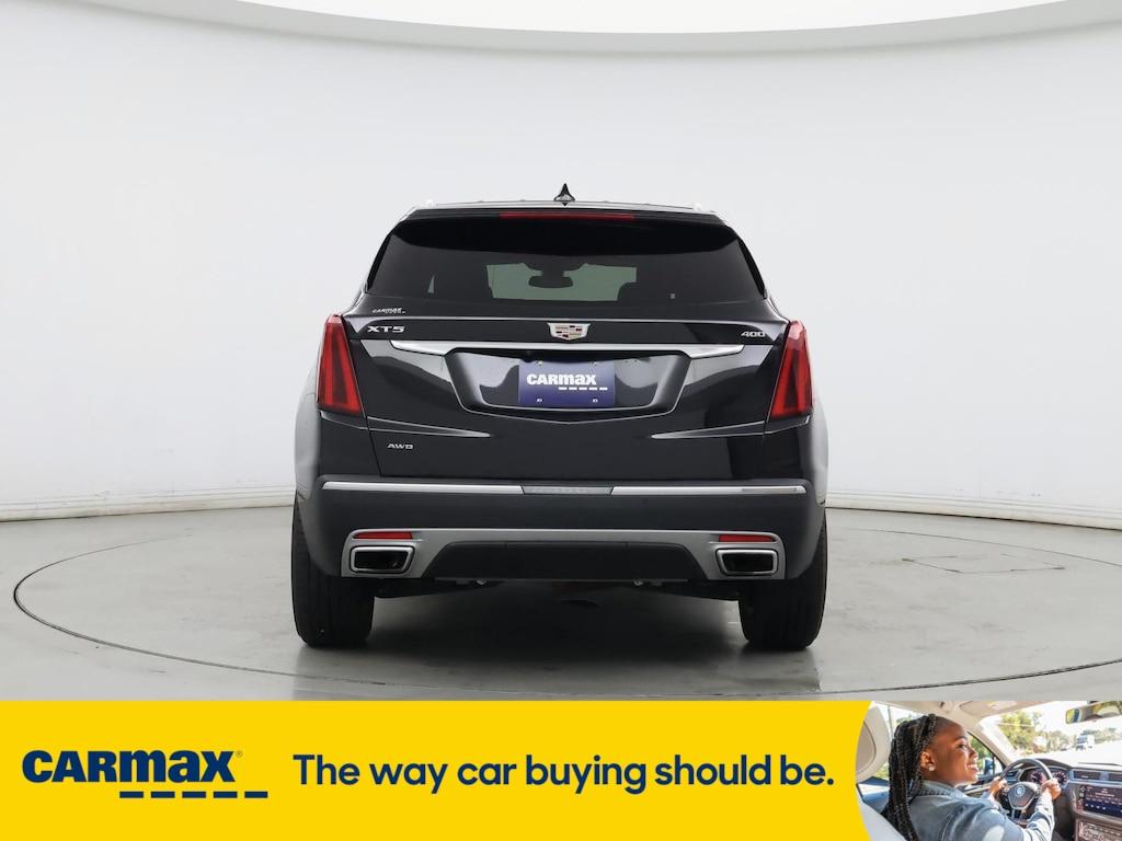 used 2023 Cadillac XT5 car, priced at $31,998
