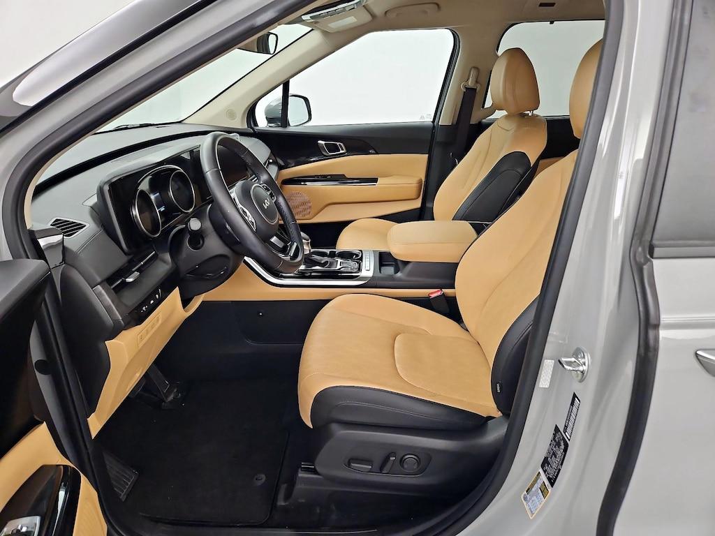 used 2024 Kia Carnival car, priced at $36,998