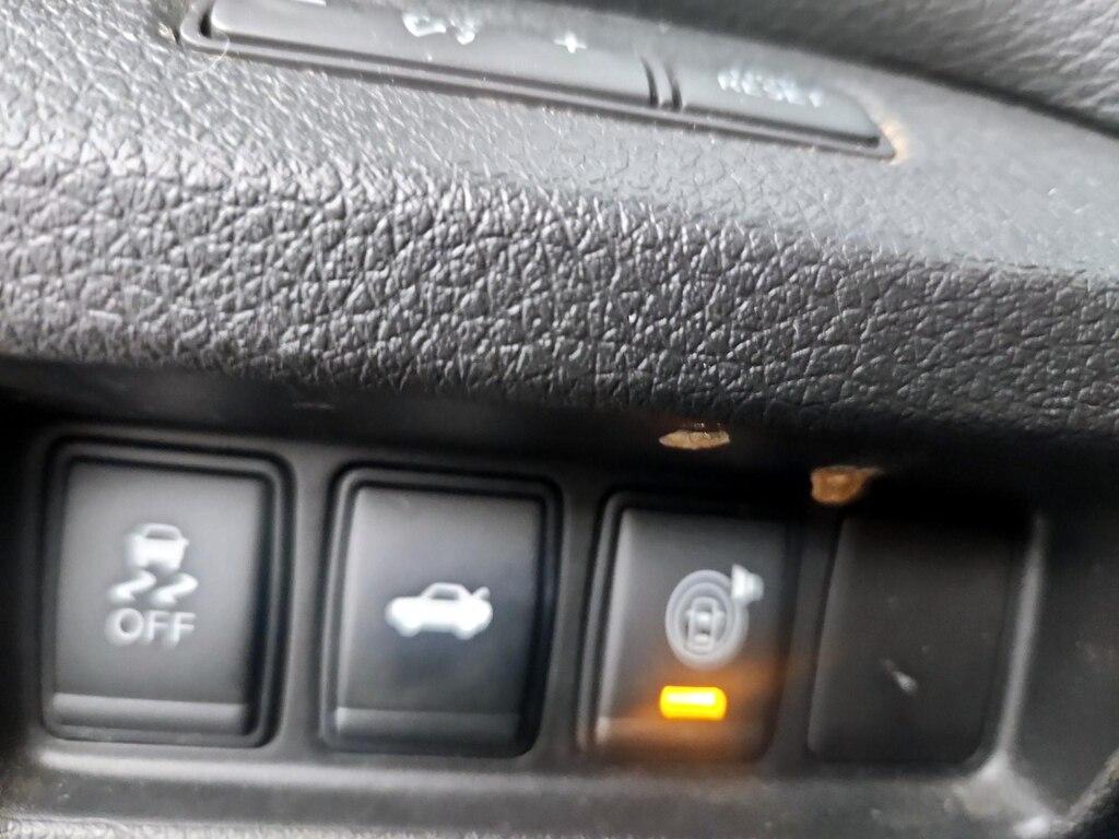 used 2015 Nissan Altima car, priced at $15,998
