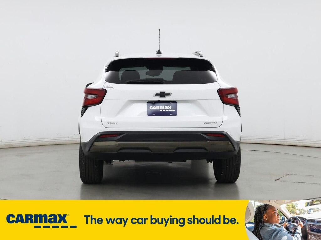 used 2024 Chevrolet Trax car, priced at $25,998