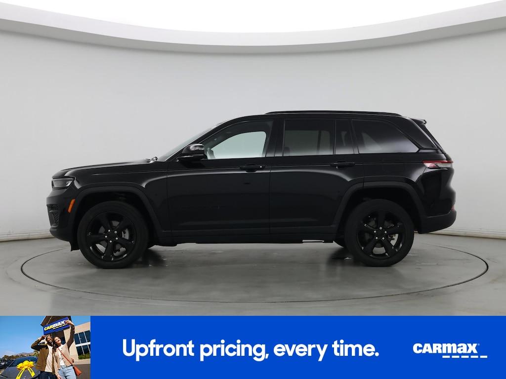 used 2022 Jeep Grand Cherokee car, priced at $30,998