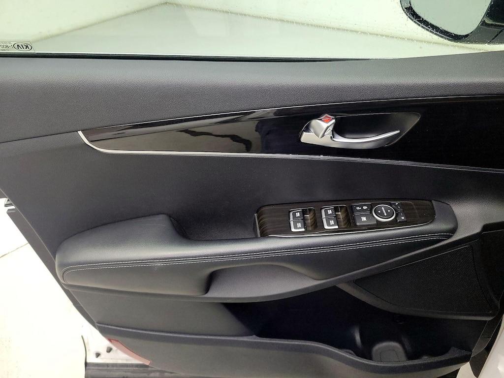 used 2020 Kia Sorento car, priced at $17,998