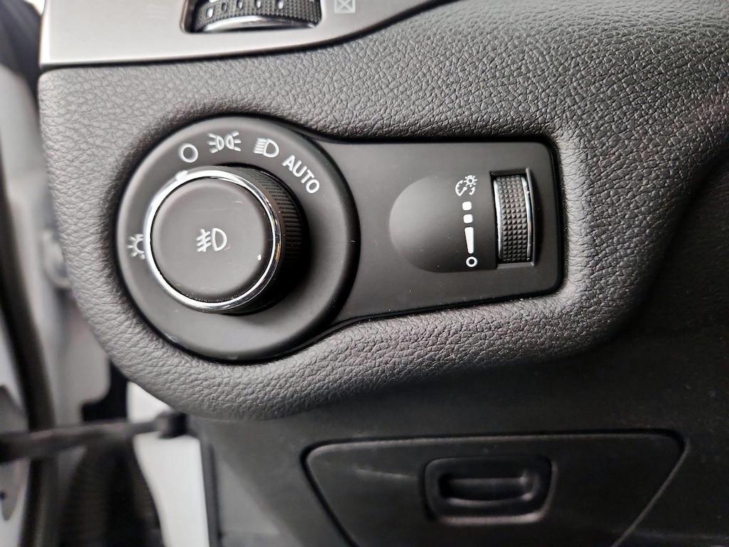 used 2019 Jeep Cherokee car, priced at $15,998