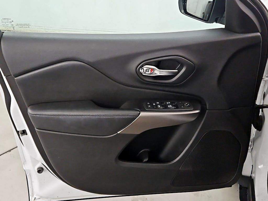 used 2020 Jeep Cherokee car, priced at $19,998