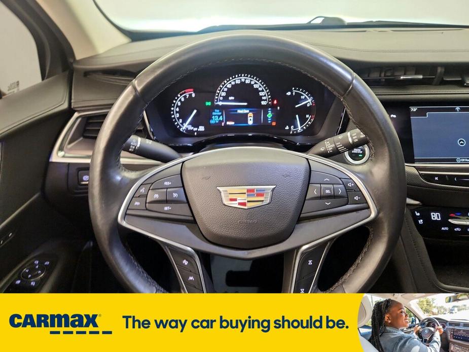 used 2017 Cadillac XT5 car, priced at $23,998