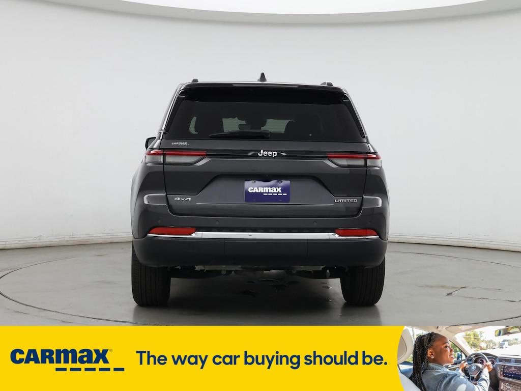 used 2022 Jeep Grand Cherokee car, priced at $33,998