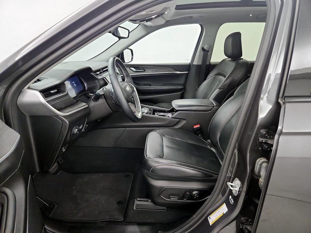 used 2022 Jeep Grand Cherokee car, priced at $33,998