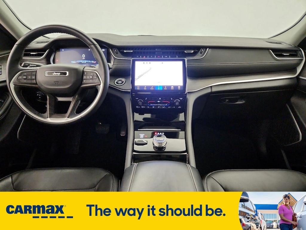 used 2022 Jeep Grand Cherokee car, priced at $33,998