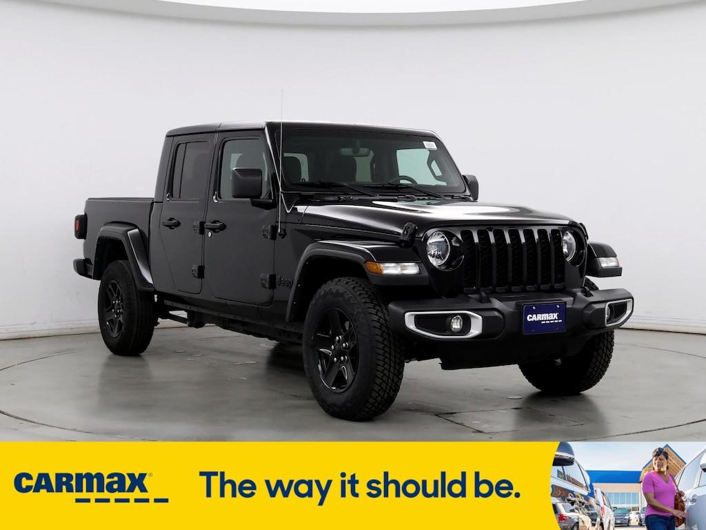 used 2021 Jeep Gladiator car, priced at $30,998