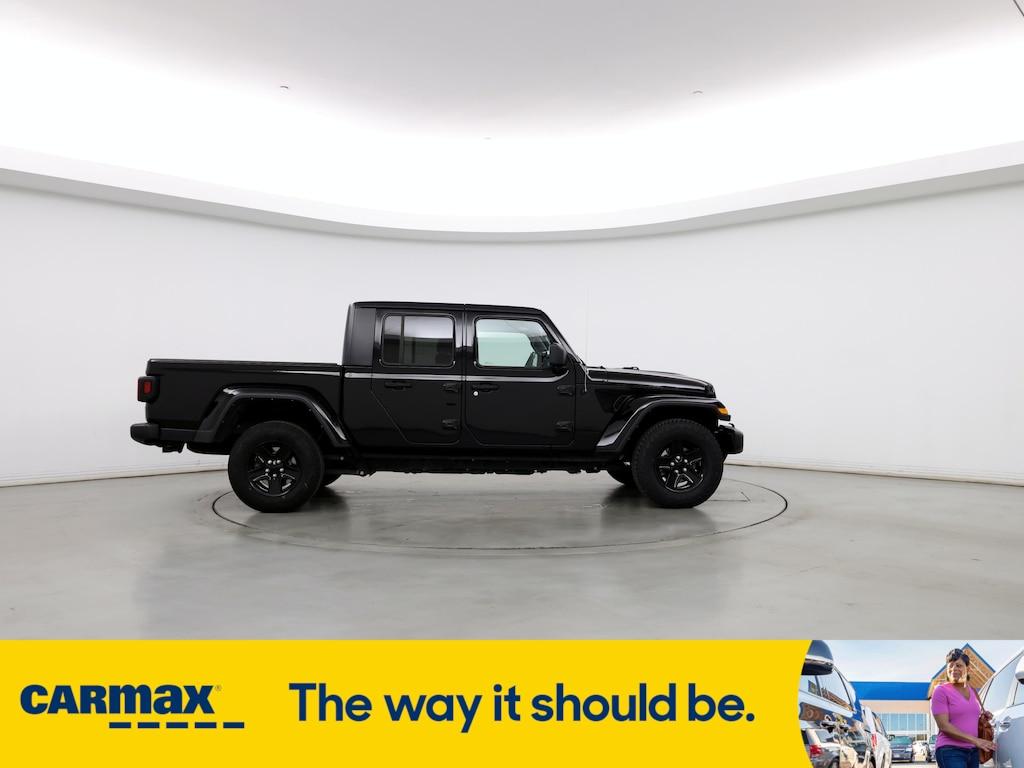 used 2021 Jeep Gladiator car, priced at $30,998