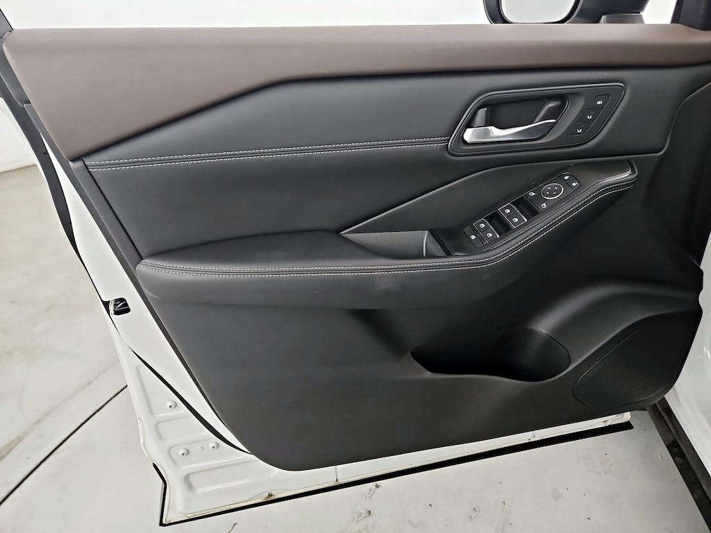 used 2023 Nissan Rogue car, priced at $27,998