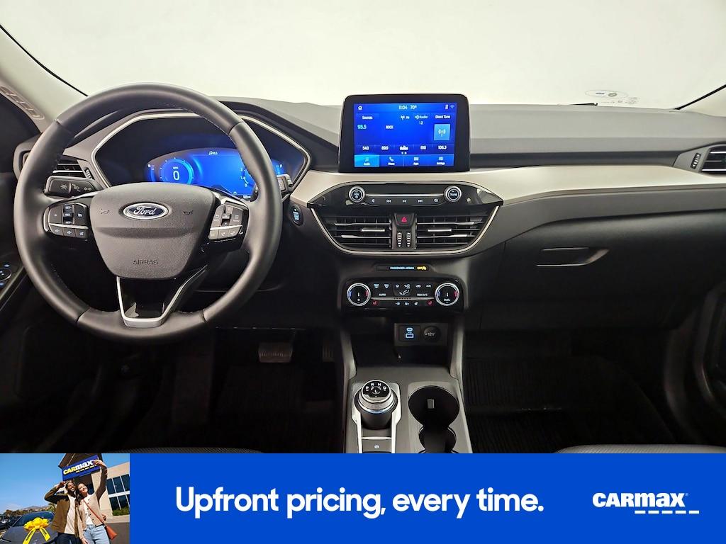 used 2022 Ford Escape car, priced at $24,998
