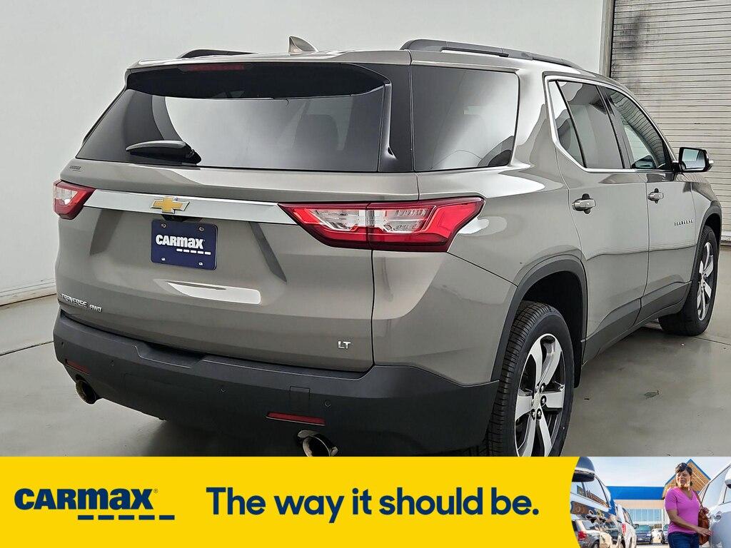 used 2019 Chevrolet Traverse car, priced at $27,998