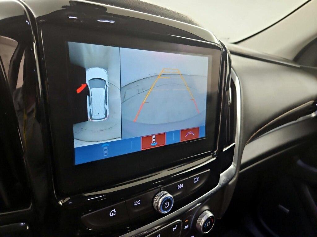 used 2019 Chevrolet Traverse car, priced at $27,998