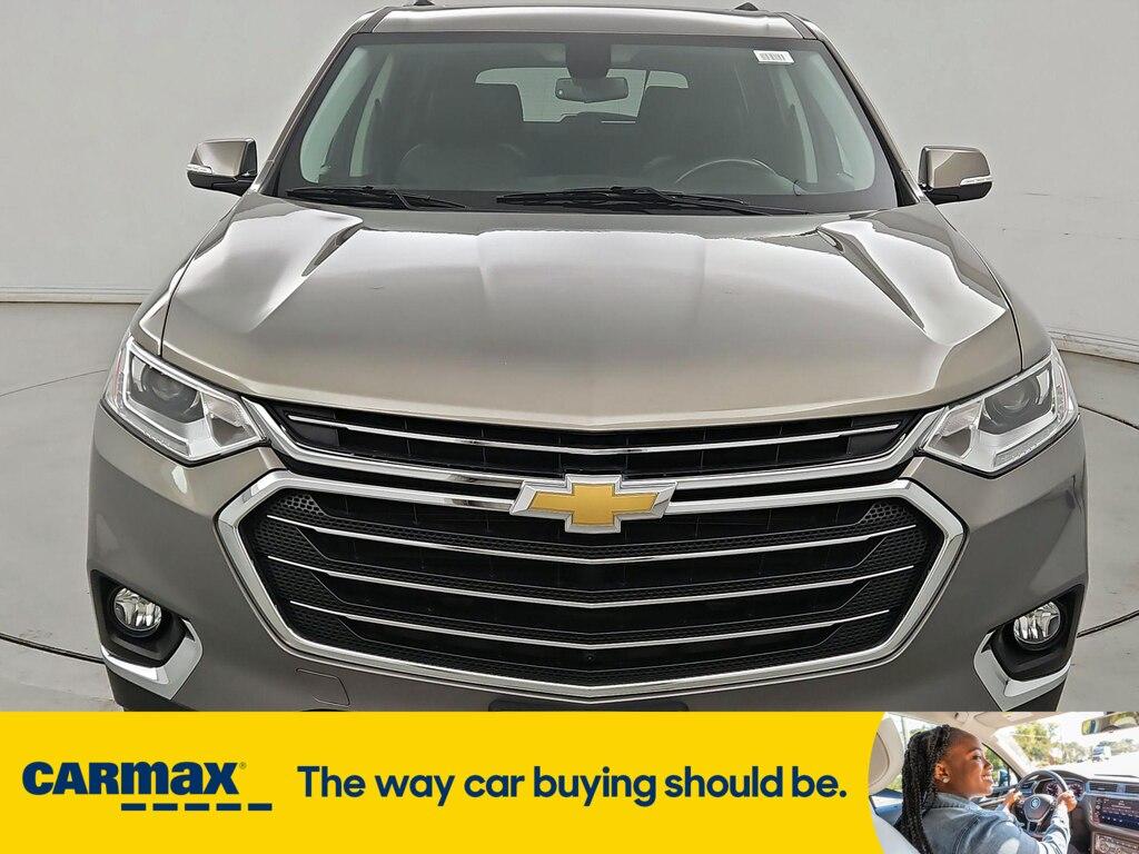 used 2019 Chevrolet Traverse car, priced at $27,998