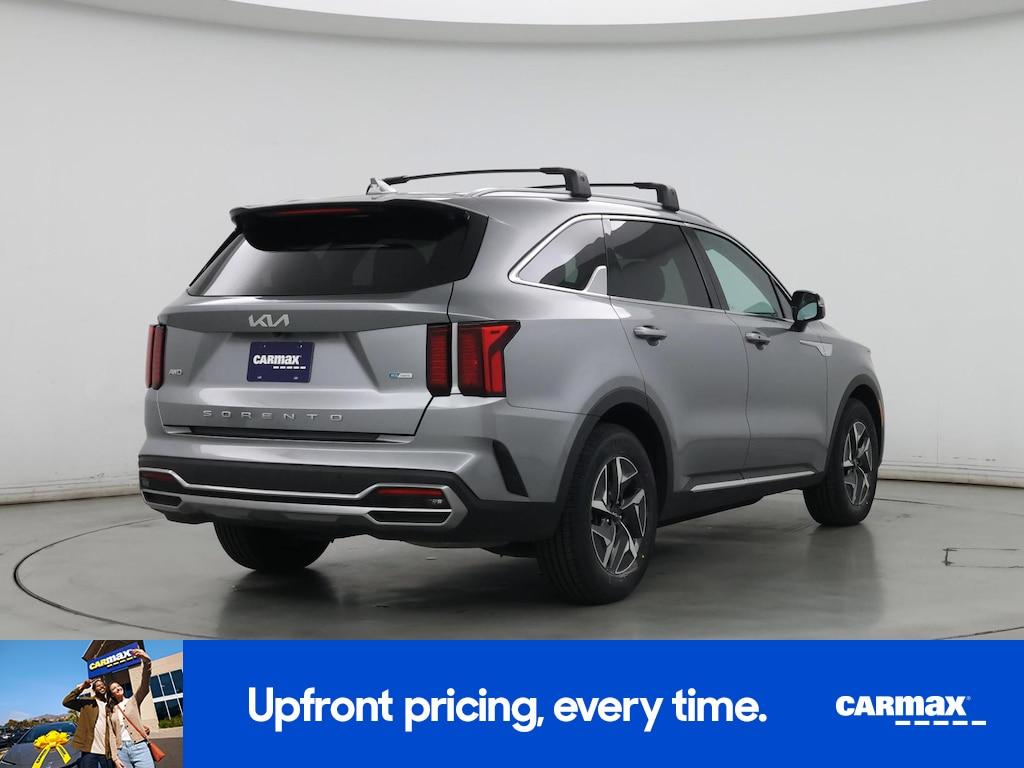 used 2022 Kia Sorento Hybrid car, priced at $29,998