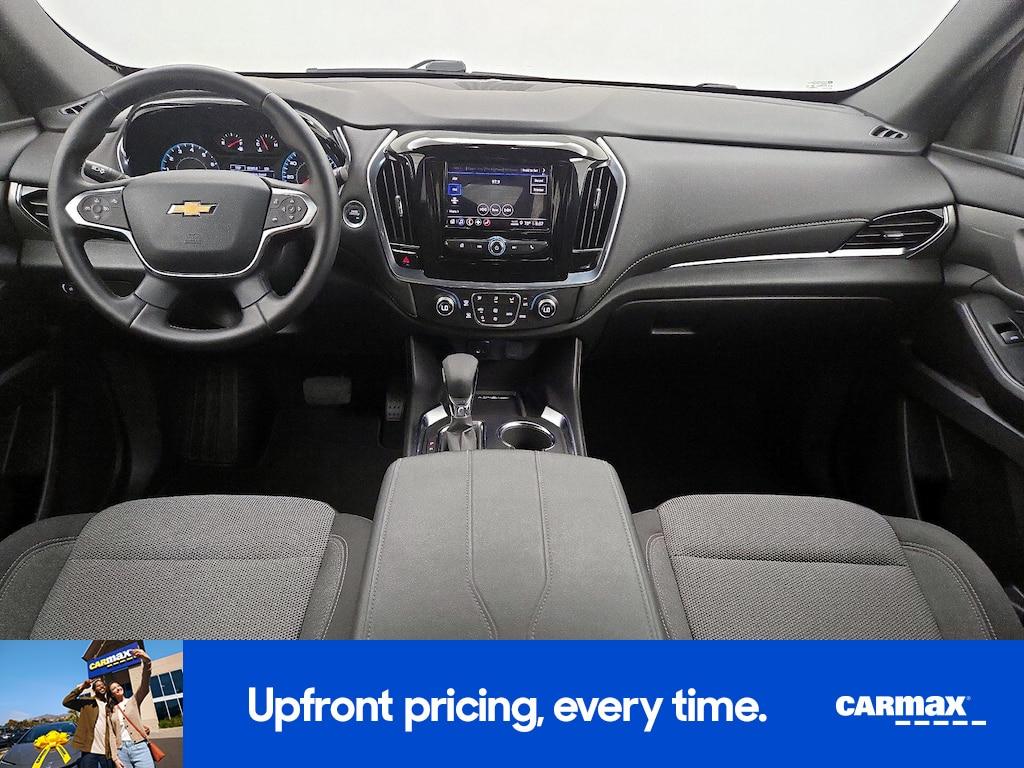 used 2023 Chevrolet Traverse car, priced at $29,998
